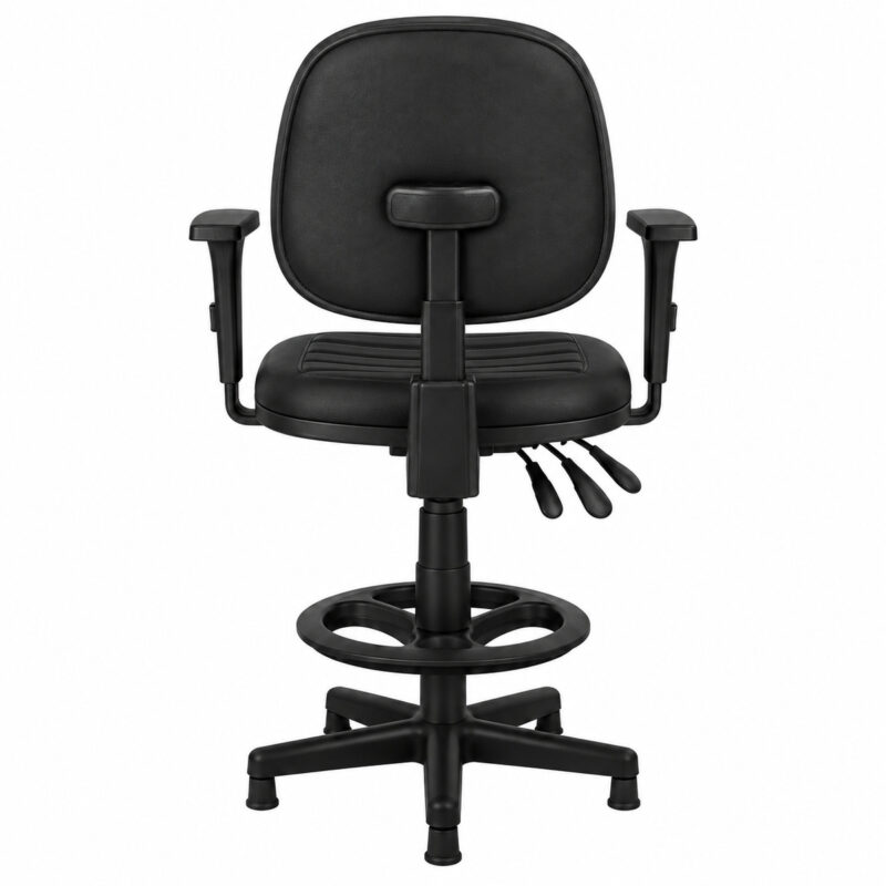 Vista traseira da cadeira caixa ergonômica NR-17 costurada com Back System, apoio para os pés e base preta.